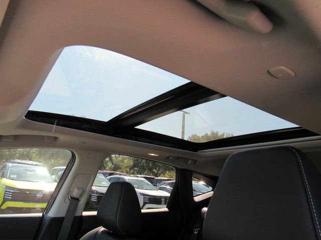 New 2026 Nissan Murano SL image 14