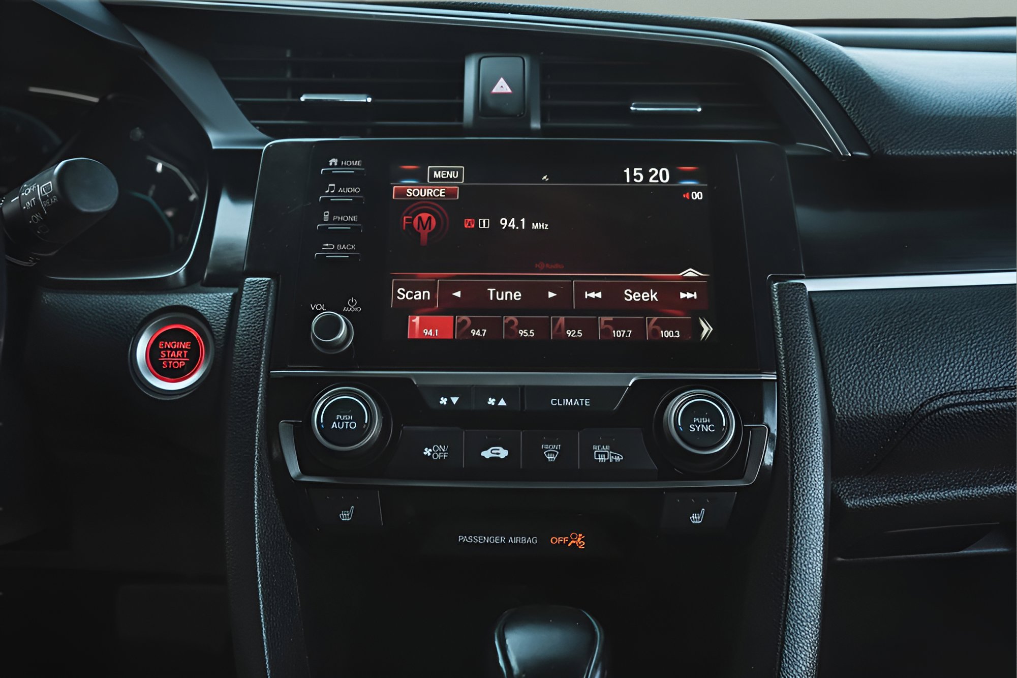 Used 2020 Honda Civic EX image 22