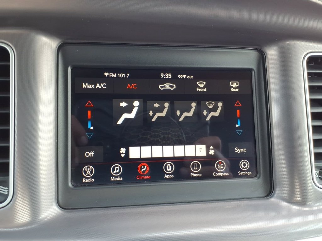 Used 2022 Dodge Charger SXT RWD image 27