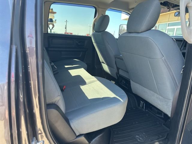 Used 2017 RAM 2500 Tradesman w/ Chrome Appearance Group image 16