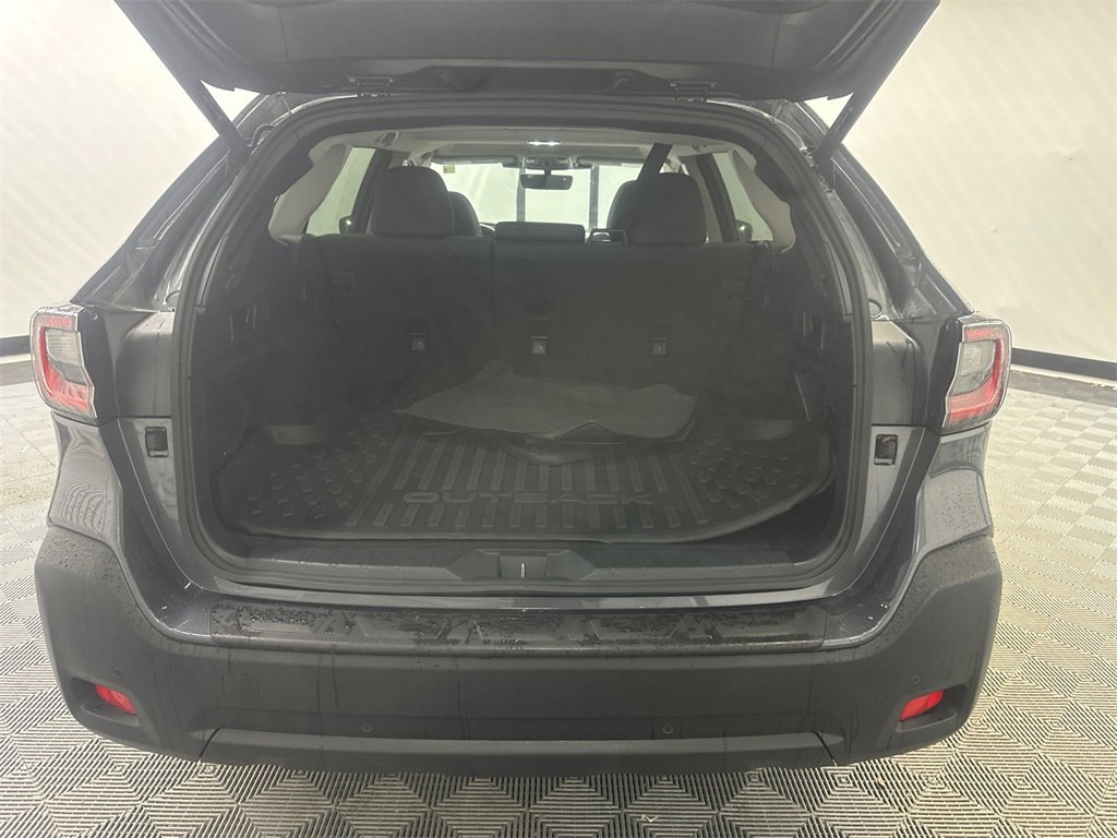 Used 2024 Subaru Outback Onyx Edition image 19
