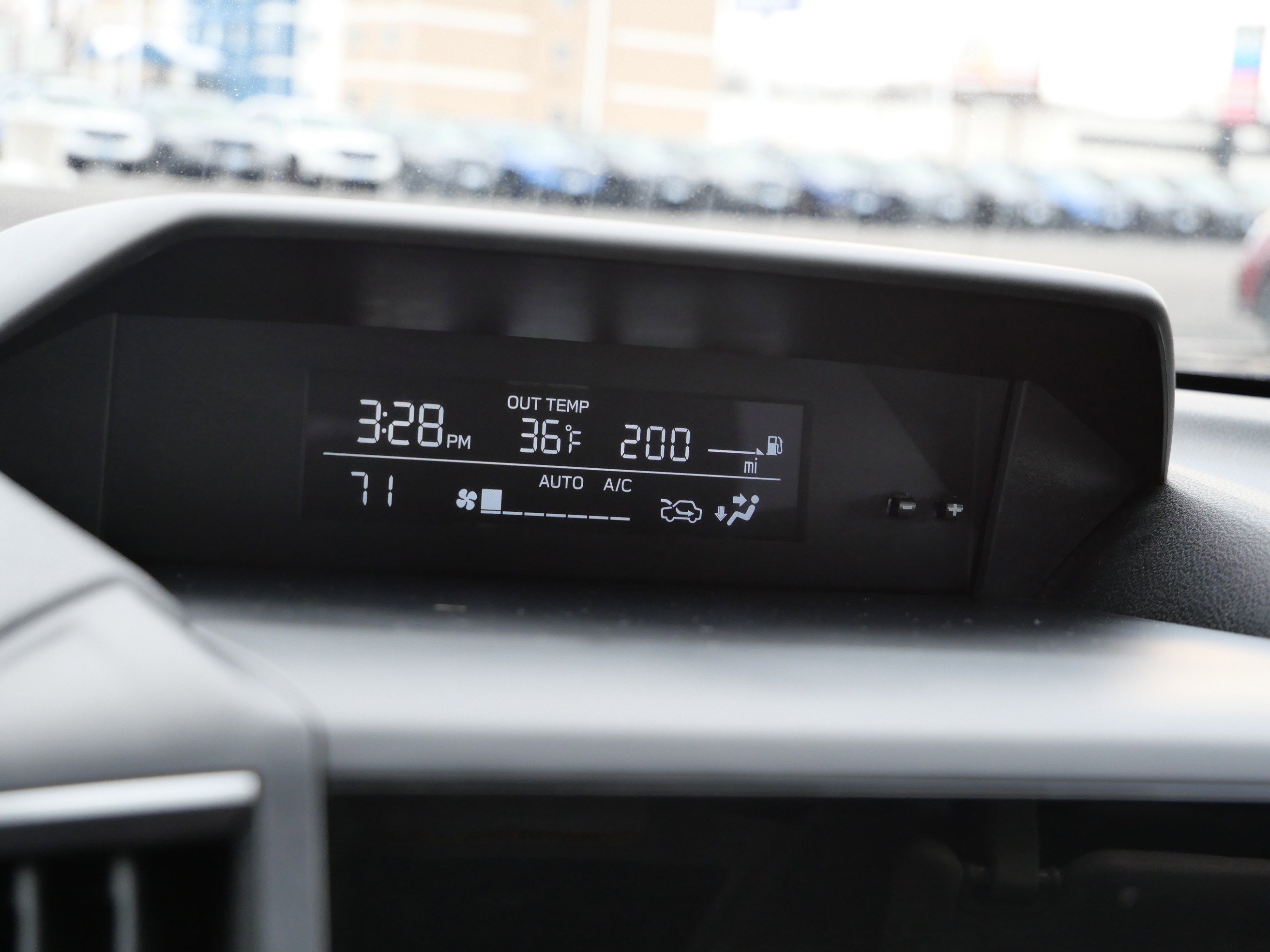 Used 2023 Subaru Crosstrek 2.0i Premium image 29