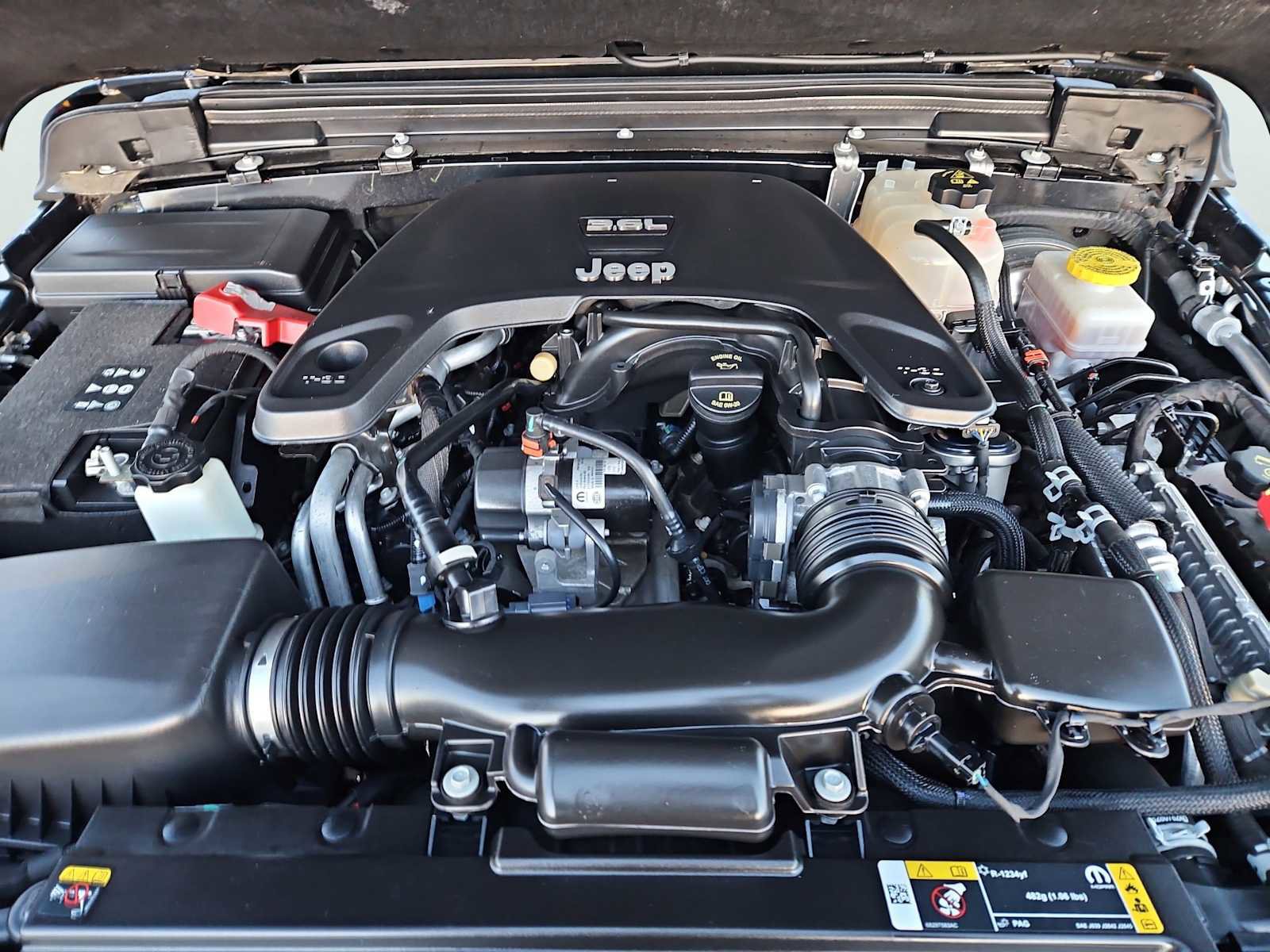 Used 2021 Jeep Wrangler Unlimited Islander image 30