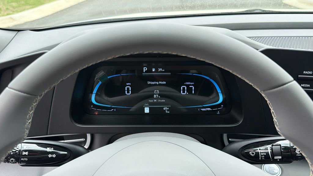 New 2026 Hyundai Elantra Sport w/ Cargo Package image 29