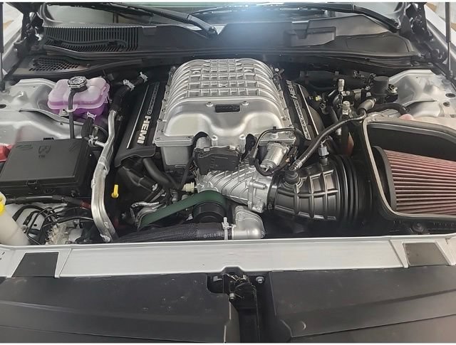 Used 2022 Dodge Challenger SRT Hellcat RWD image 19