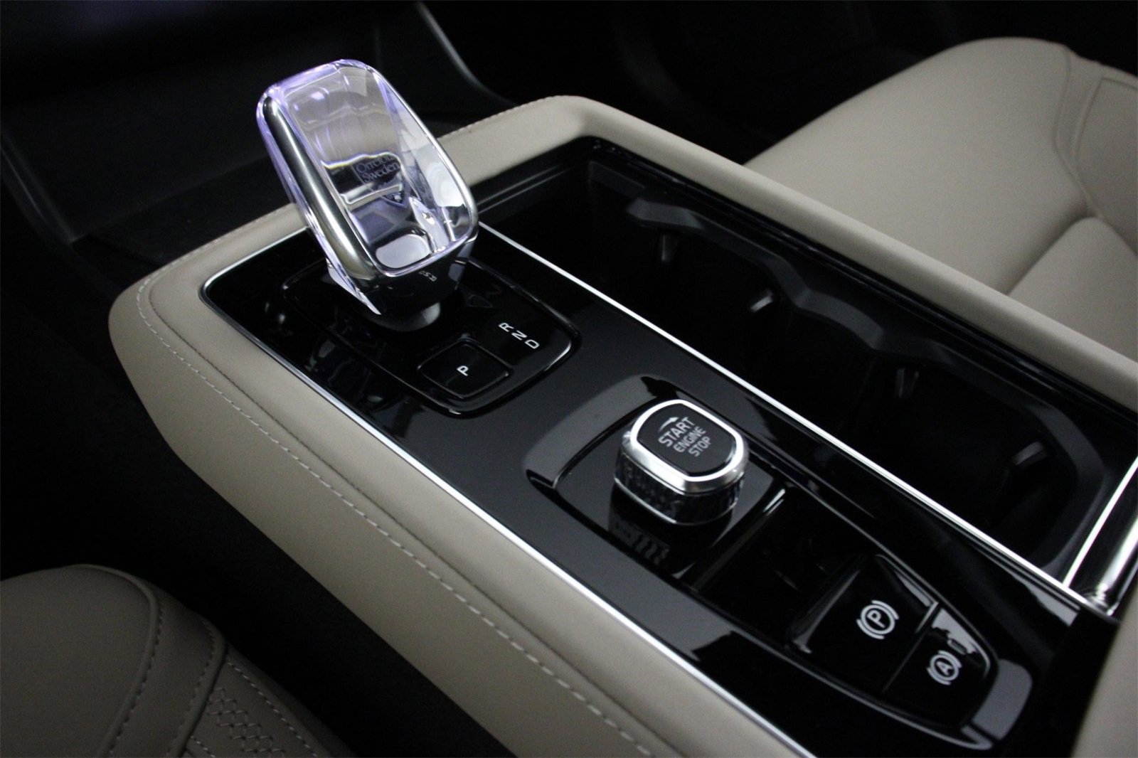 New 2026 Volvo XC90 B6 Plus image 7