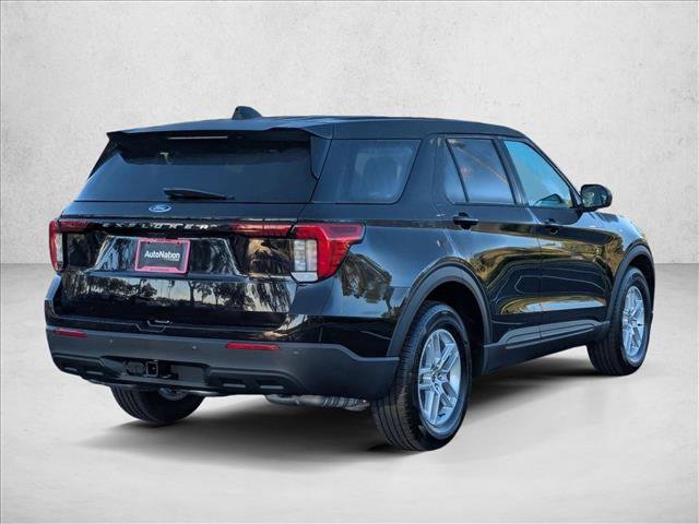 New 2026 Ford Explorer Active image 2