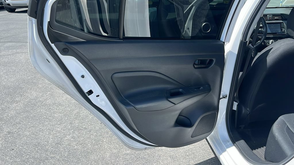 Used 2020 Nissan Versa S FWD image 14