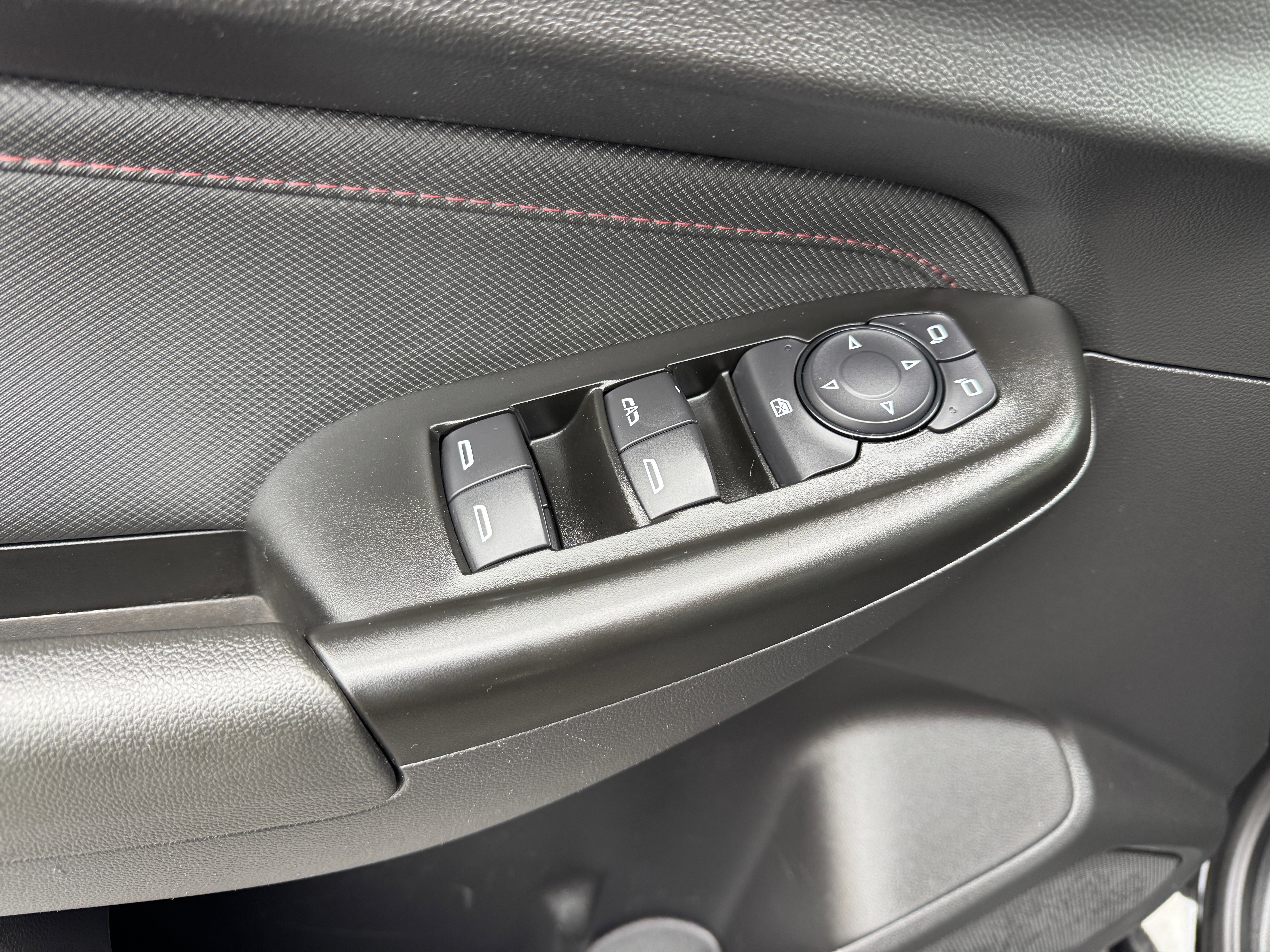 Certified 2022 Chevrolet TrailBlazer RS image 11