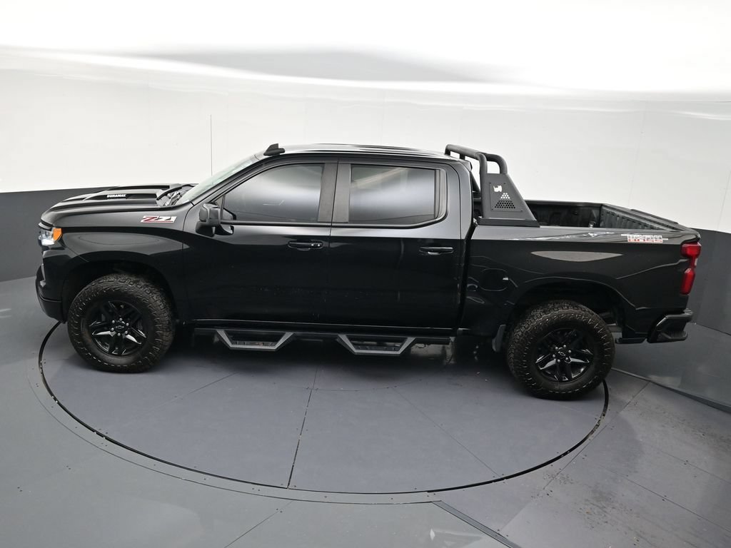 Used 2022 Chevrolet Silverado 1500 LT Trail Boss AWD/4WD image 16