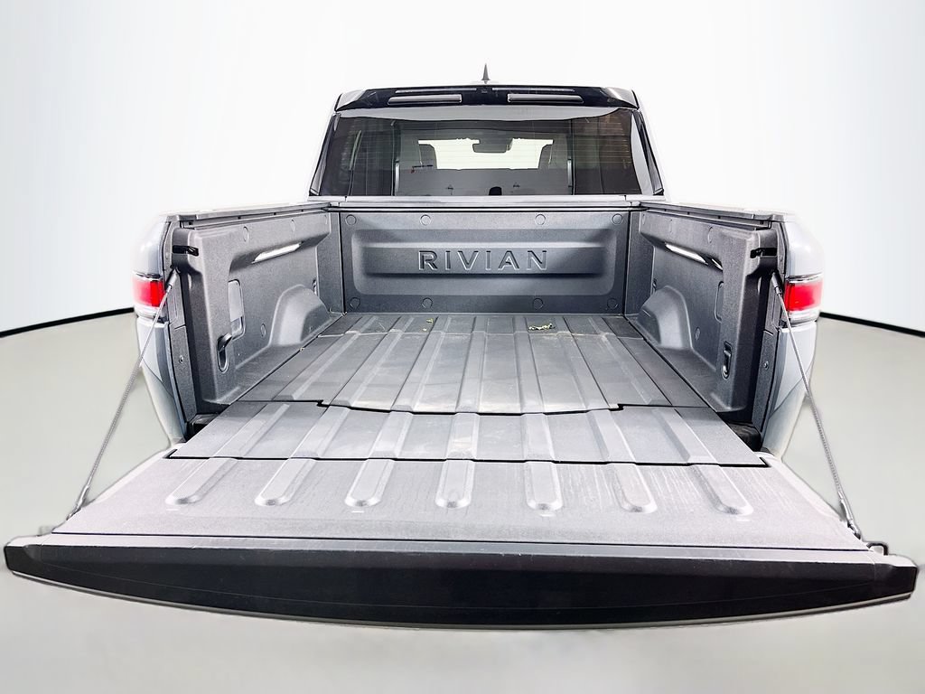 Used 2024 Rivian R1T Adventure AWD/4WD image 10