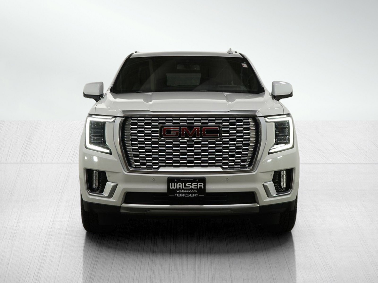 Used 2022 GMC Yukon XL Denali image 8