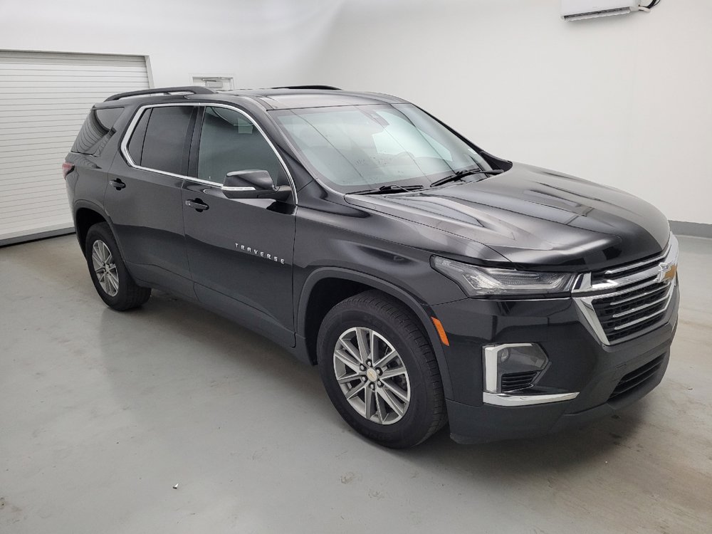 Used 2023 Chevrolet Traverse LT w/ LPO, Cargo Package AWD/4WD image 11