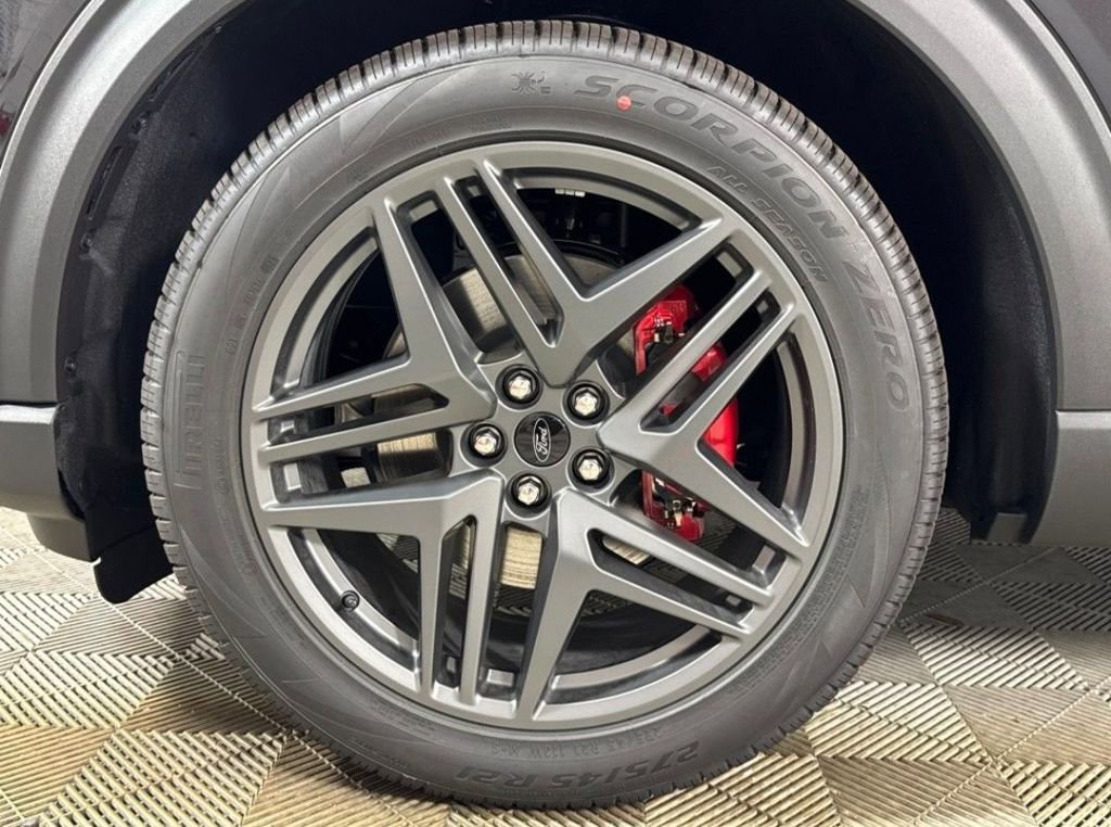 New 2026 Ford Explorer ST image 18