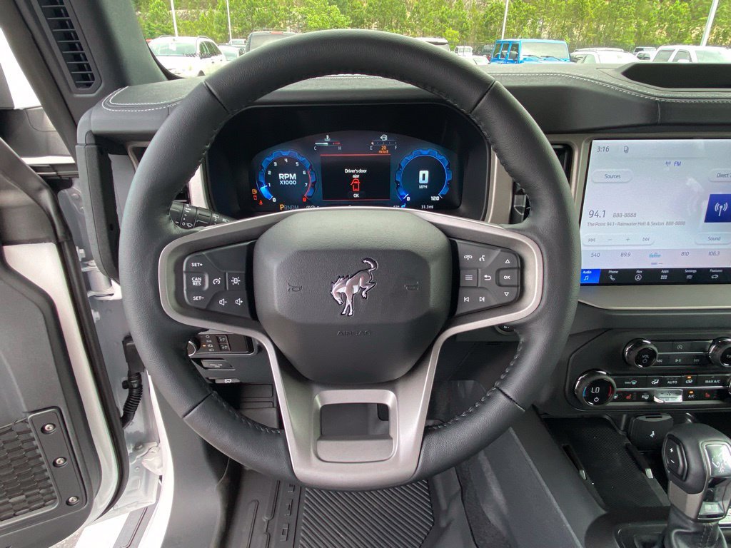 New 2026 Ford Bronco Outer Banks AWD/4WD image 13