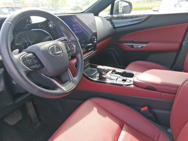 Used 2024 Lexus NX 350 AWD image 12