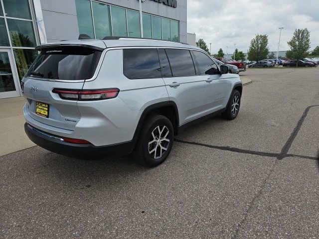 Used 2024 Jeep Grand Cherokee L Limited image 5