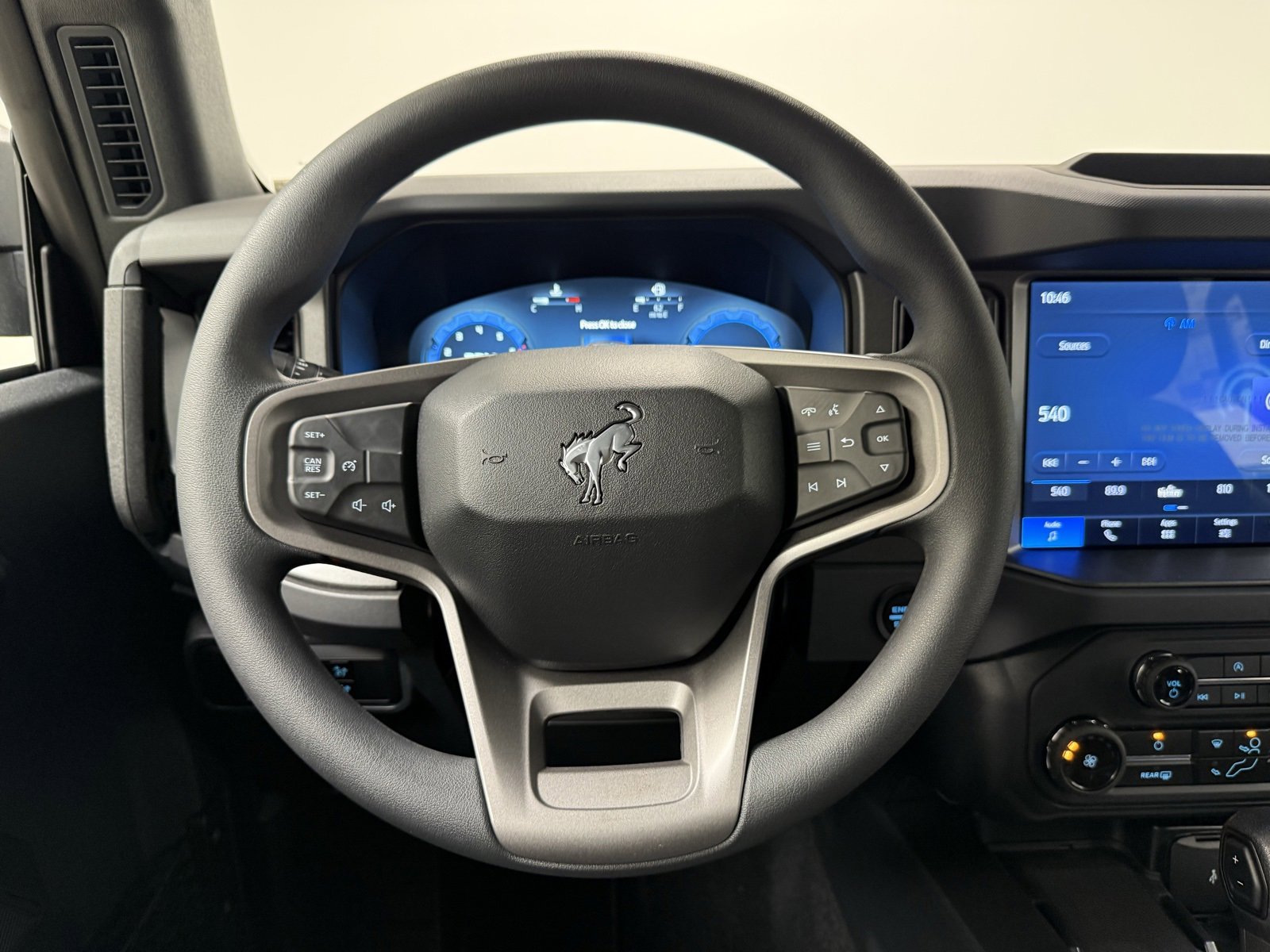 New 2025 Ford Bronco 4-Door image 18