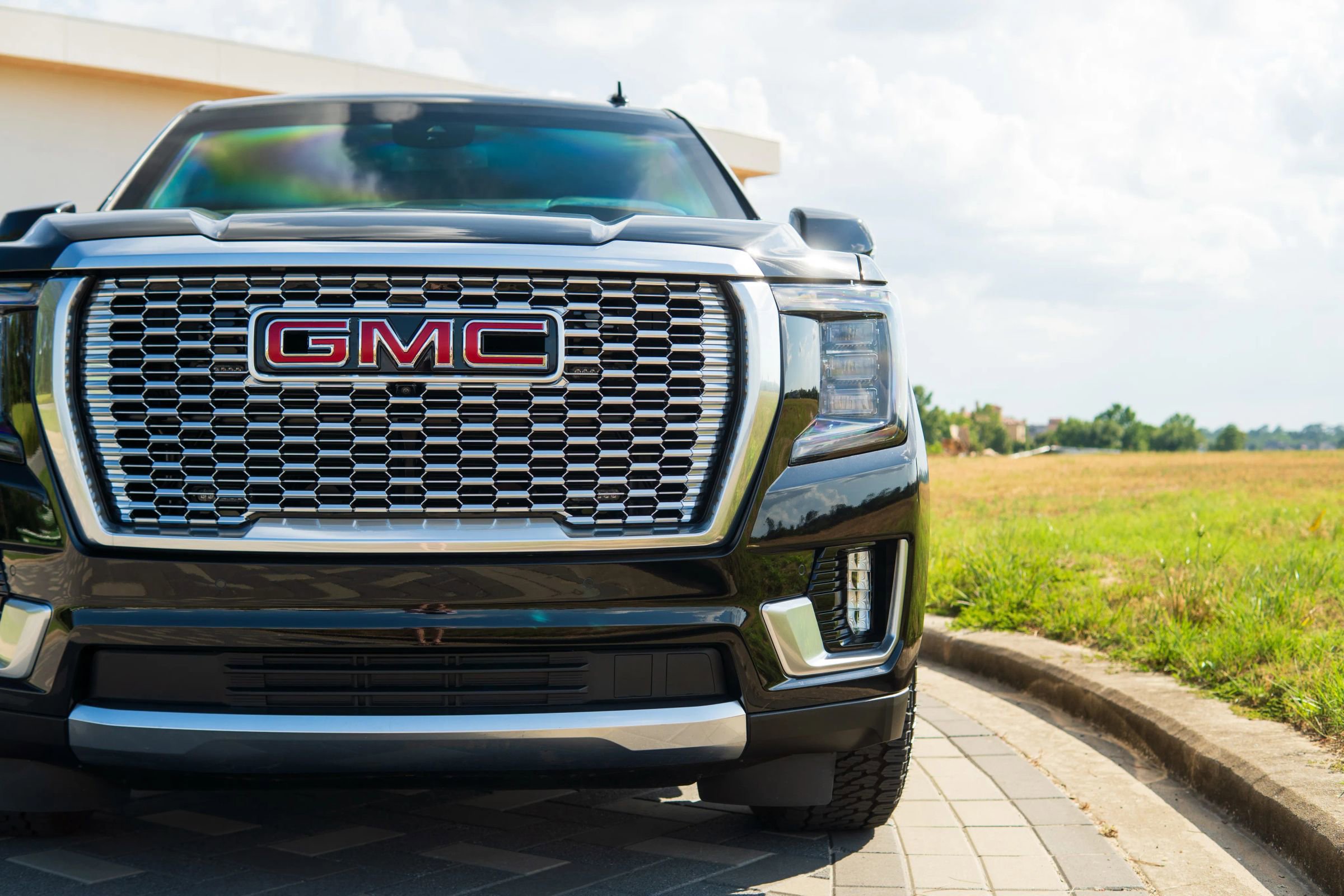 Used 2024 GMC Yukon Denali w/ Max Trailering Package image 17