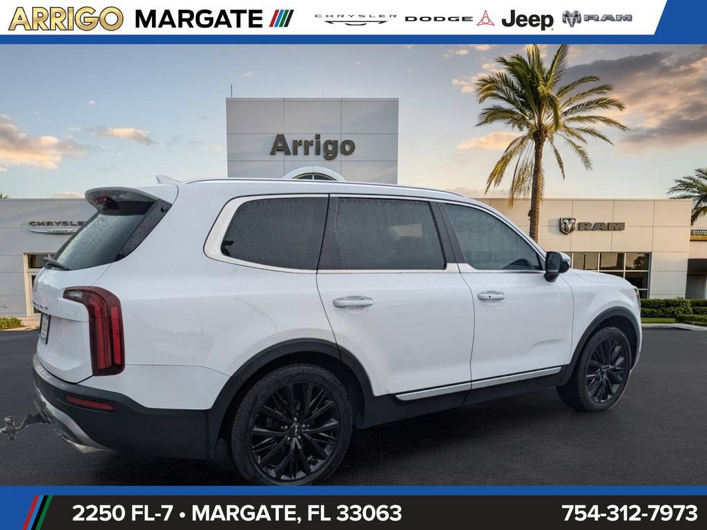 Used 2022 Kia Telluride SX w/ Towing Package FWD image 7