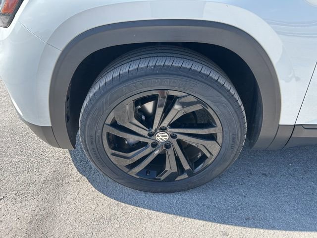 Used 2022 Volkswagen Atlas SE FWD image 21