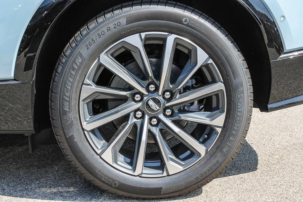 New 2025 Cadillac Lyriq Sport image 11