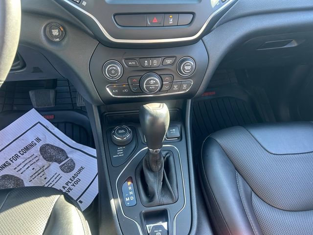 Used 2022 Jeep Cherokee Latitude Lux w/ Sun & Sound Group image 15