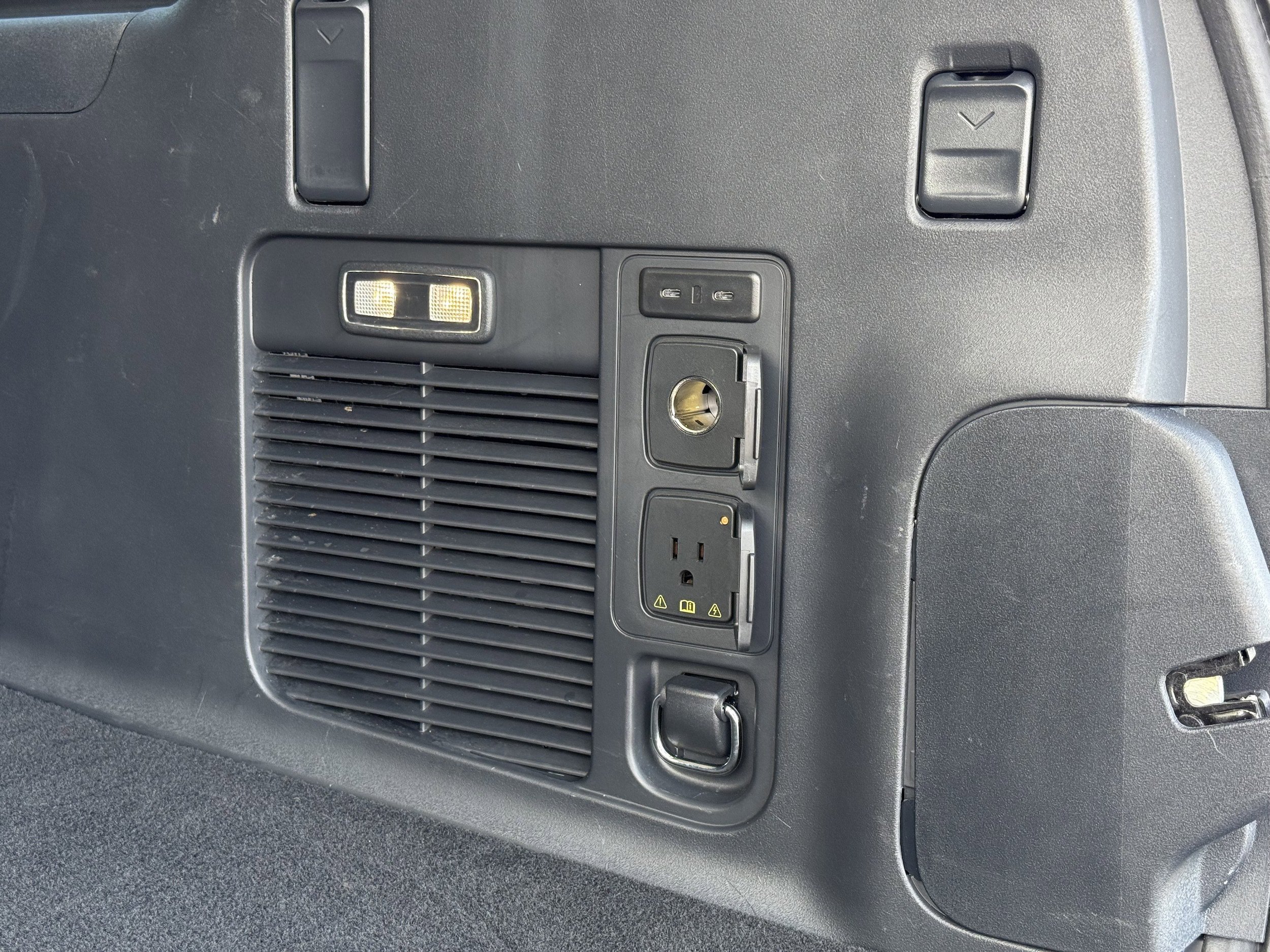 Used 2025 Ford Expedition Max Platinum AWD/4WD image 35