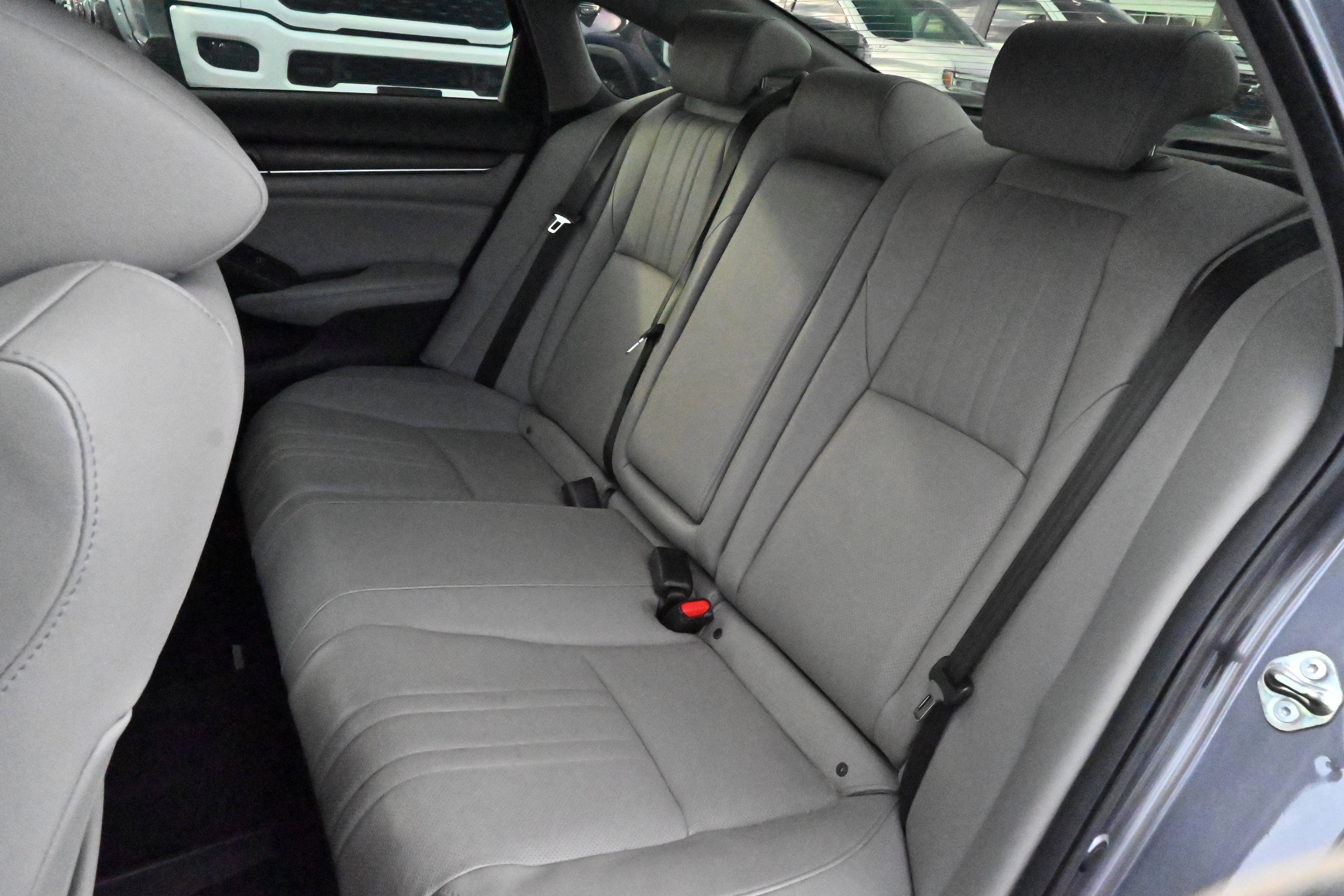 Used 2019 Honda Accord EX-L image 11