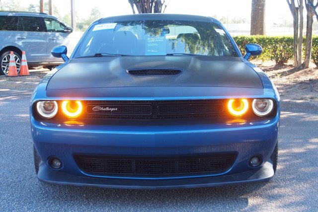 Used 2021 Dodge Challenger R/T Scat Pack w/ T/A Package RWD image 2