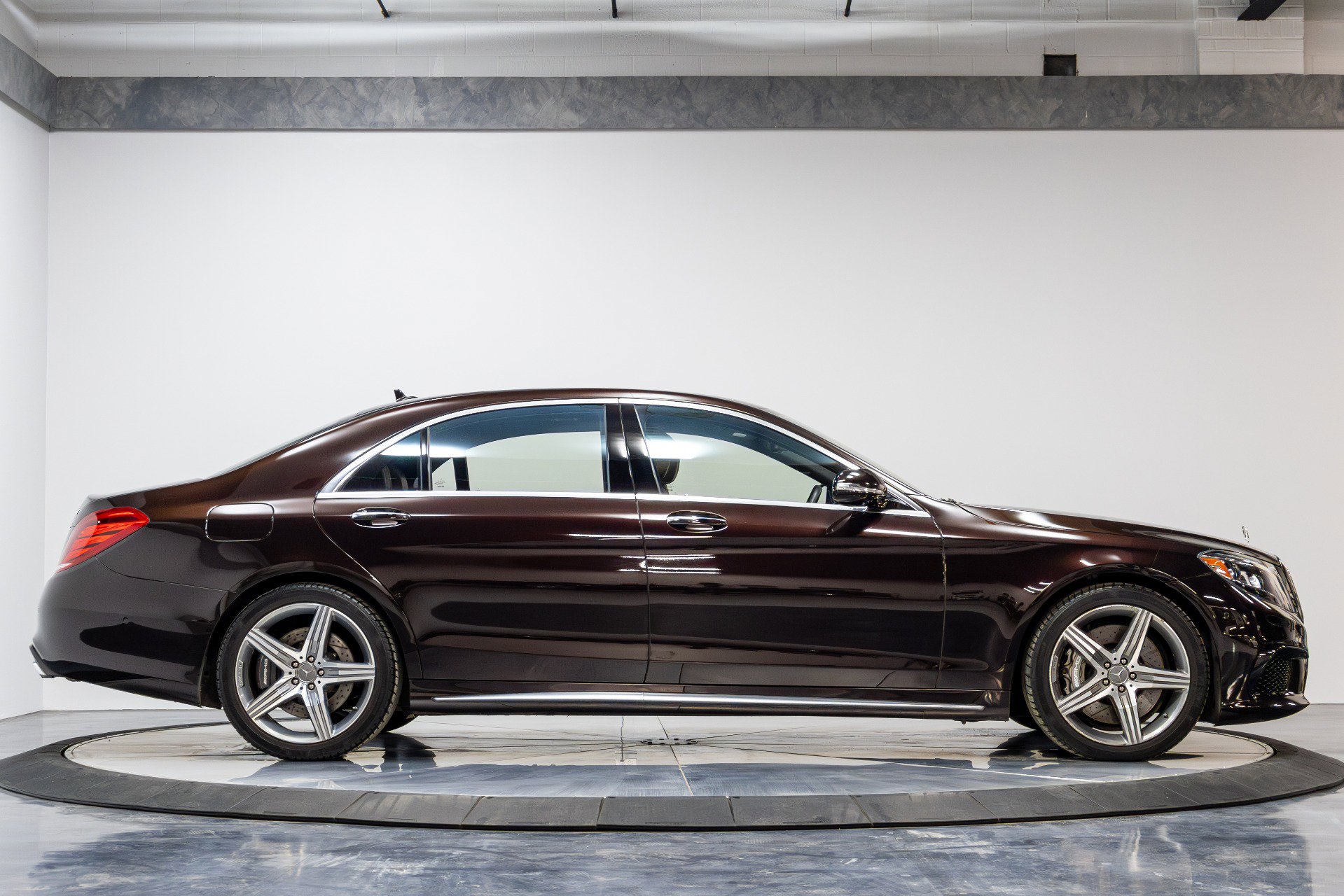 Used 2017 Mercedes-Benz S 63 AMG 4MATIC Sedan image 17