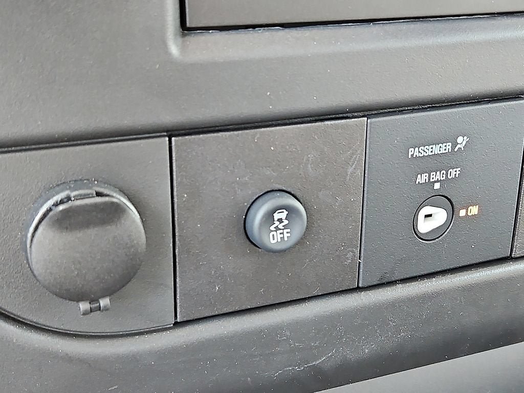 New 2026 Chevrolet Express 2500 Extended w/ Driver Convenience Package RWD image 14