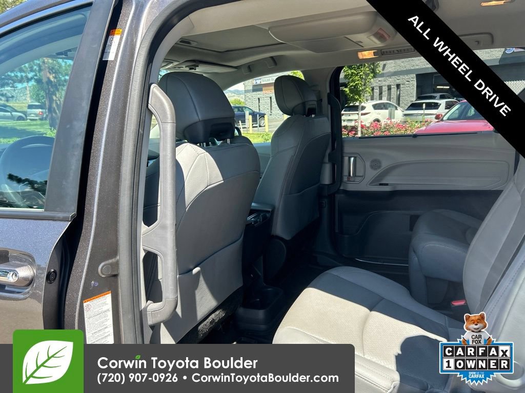 Used 2024 Toyota Sienna Limited AWD/4WD image 21