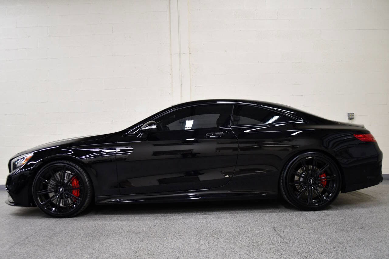 Used 2015 Mercedes-Benz S 63 AMG S 63 AMG AWD 4MATIC 2dr Coupe image 3