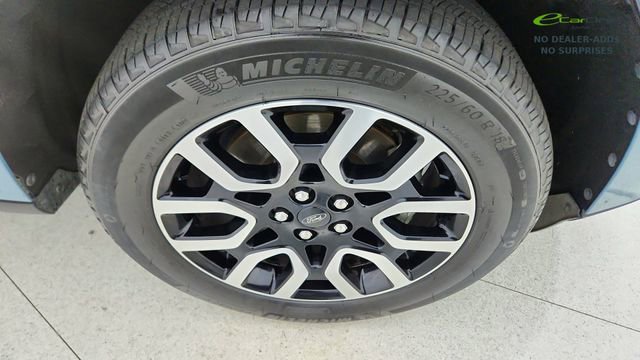 Used 2022 Ford Maverick Lariat image 55