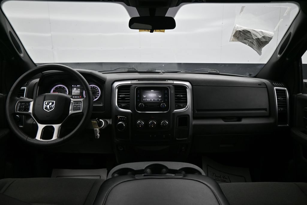 Used 2024 RAM 1500 Warlock RWD image 12