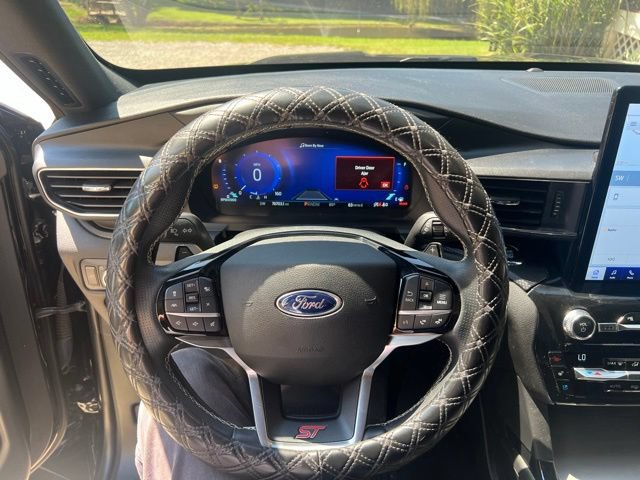 Used 2021 Ford Explorer ST w/ Equipment Group 401A AWD/4WD image 7