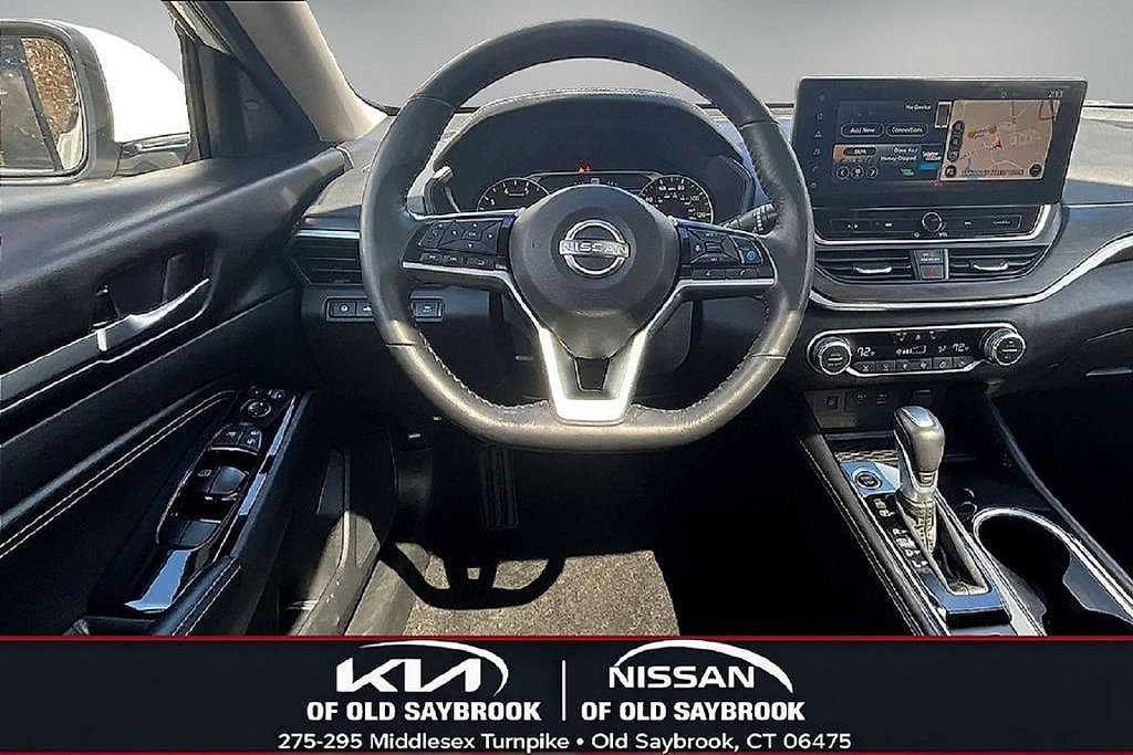 Used 2023 Nissan Altima 2.5 SL FWD image 8