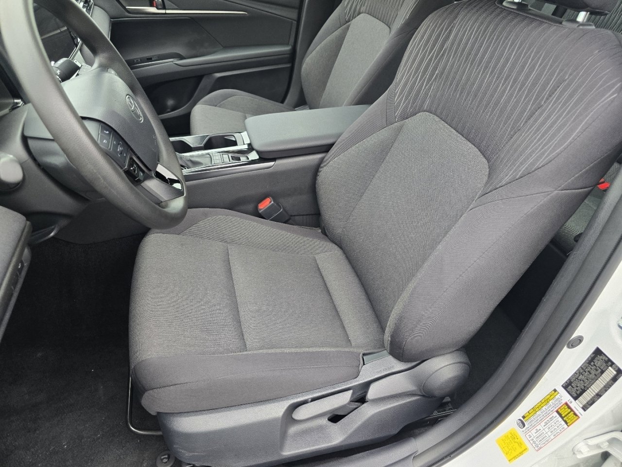 Certified 2025 Toyota Camry LE FWD image 22