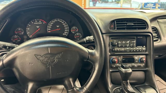 Used 1998 Chevrolet Corvette Coupe w/ Roof Pkg RWD image 20