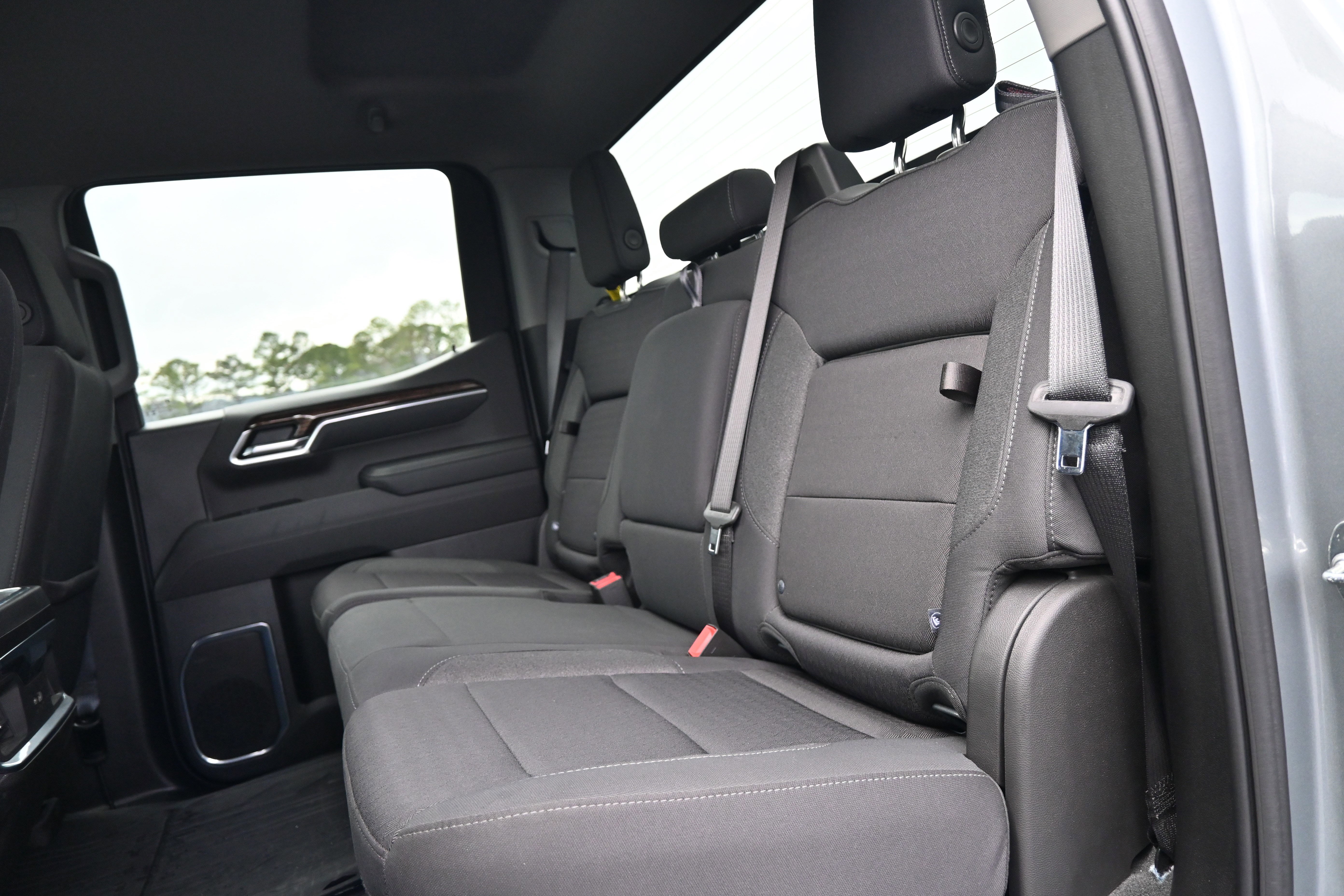 Used 2025 GMC Sierra 1500 Elevation image 28