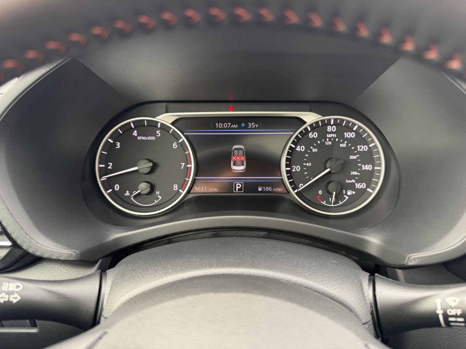 Used 2025 Nissan Sentra SR w/ SR Premium Package image 18