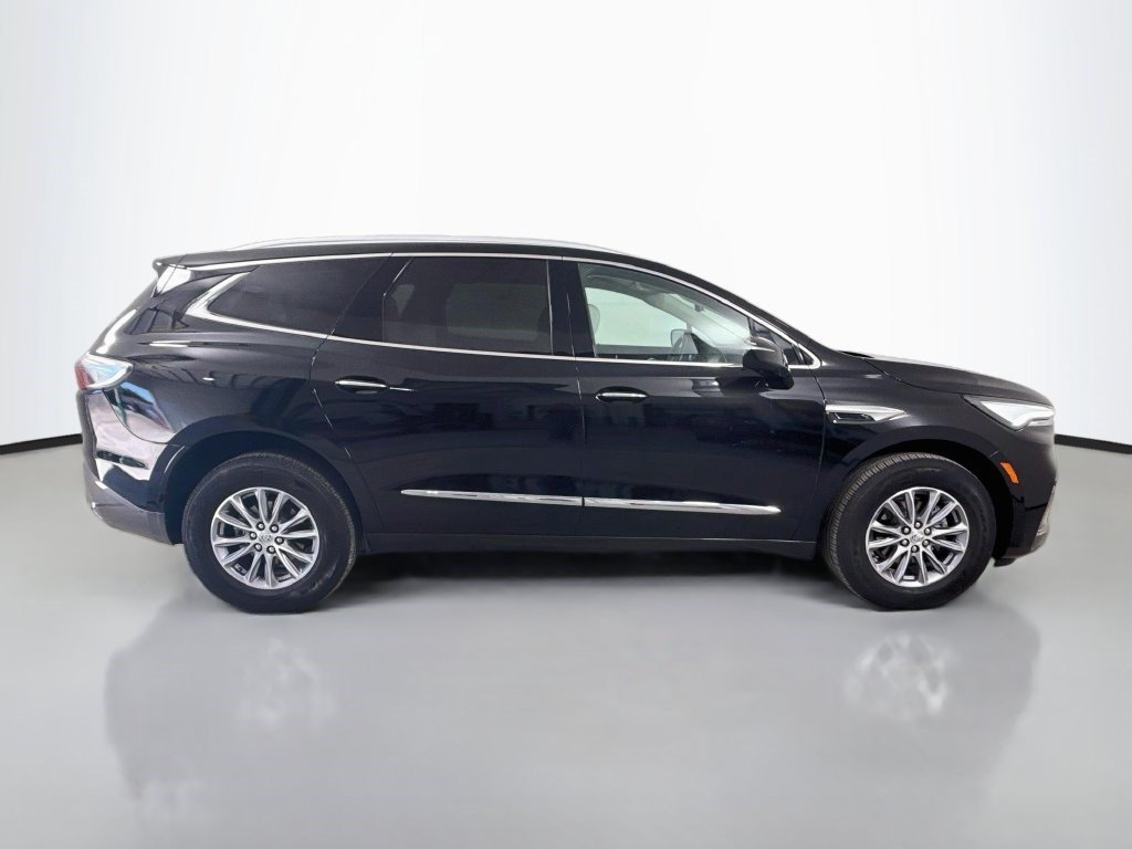 Used 2024 Buick Enclave Essence w/ Technology Package FWD image 11