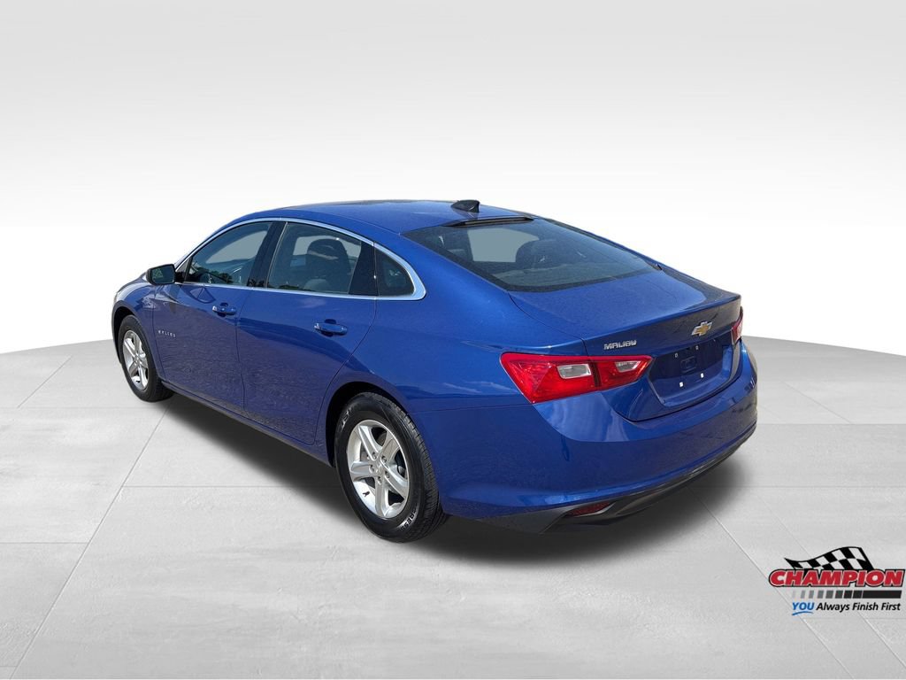 Used 2023 Chevrolet Malibu LS FWD image 3