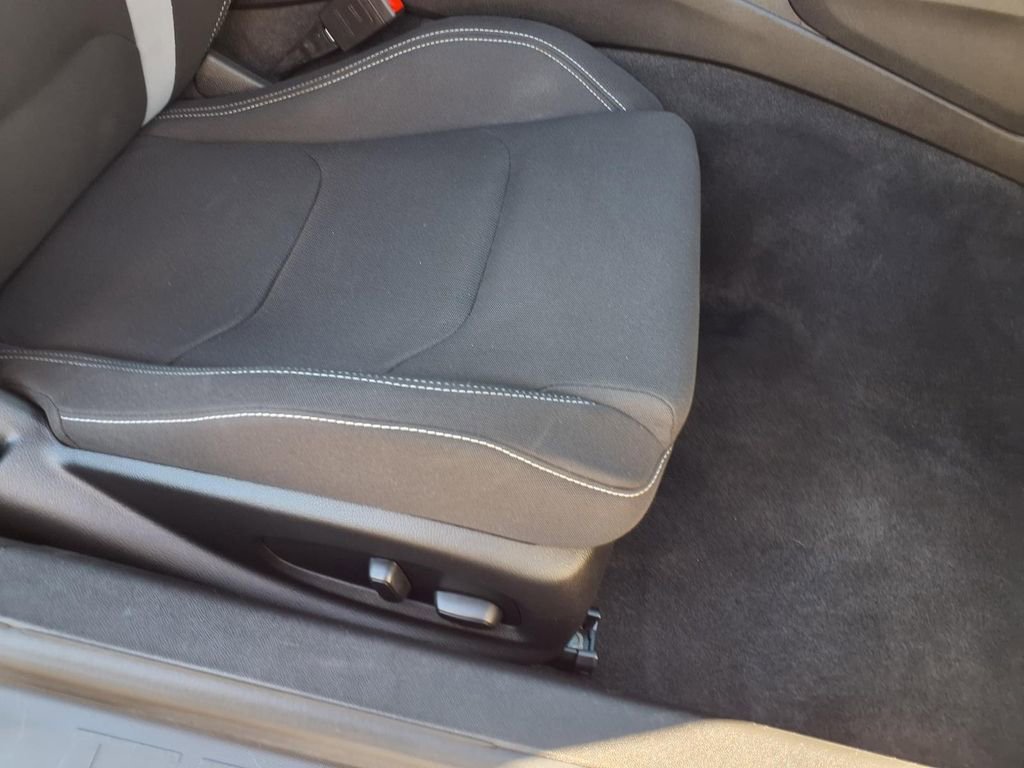 Used 2023 Chevrolet Camaro LT w/ RS Package image 18