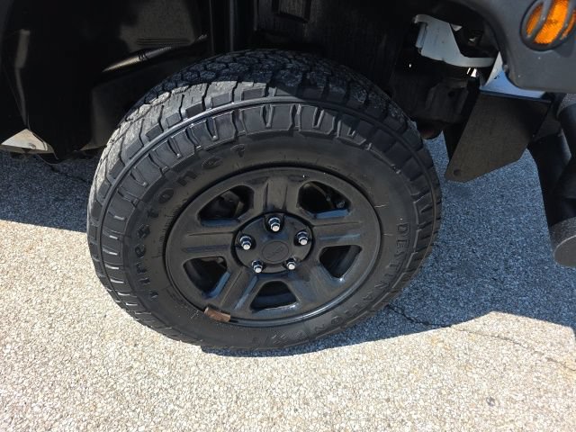 Used 2017 Jeep Wrangler Unlimited Sport w/ Connectivity Group AWD/4WD image 21