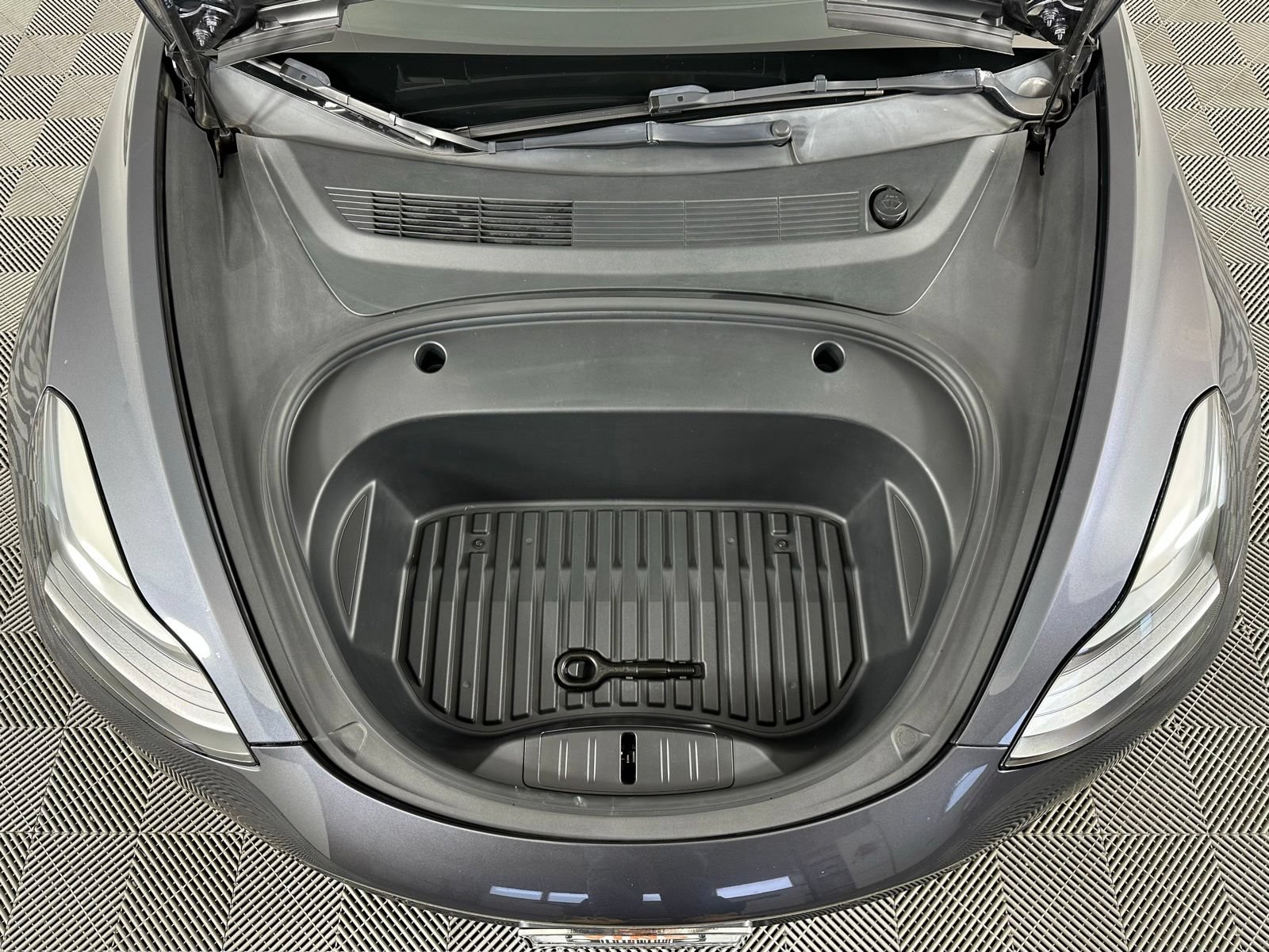 Used 2023 Tesla Model 3 Standard Range RWD image 23