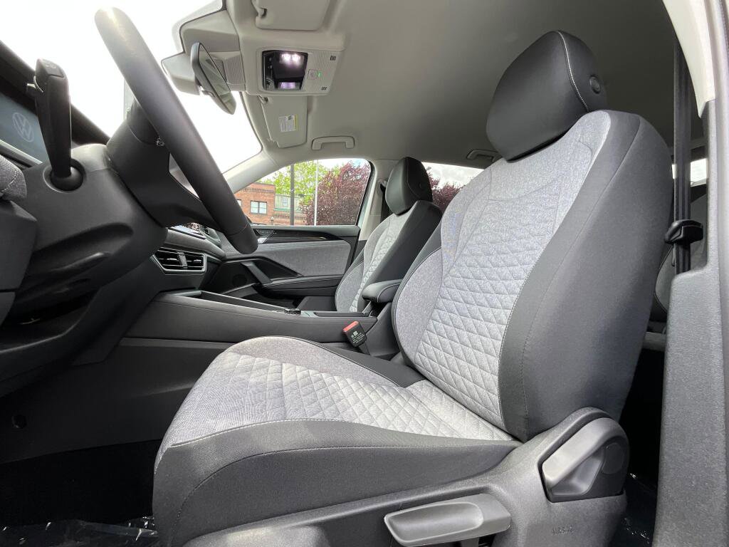 New 2026 Volkswagen Tiguan S AWD/4WD image 11