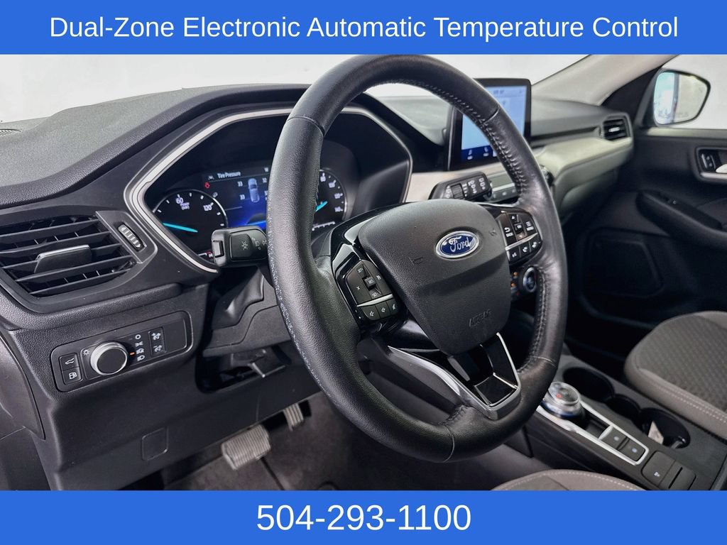 Used 2021 Ford Escape SE w/ SE Sport Appearance Package FWD image 11