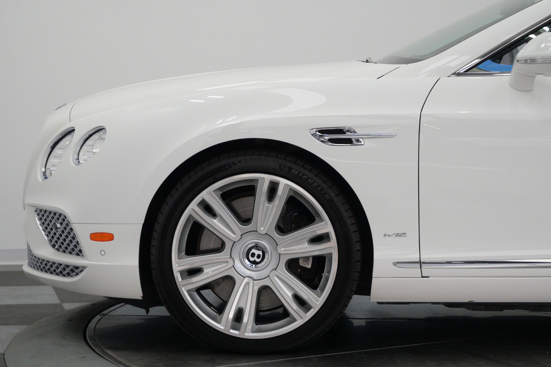 Used 2018 Bentley Continental GT AWD/4WD image 40